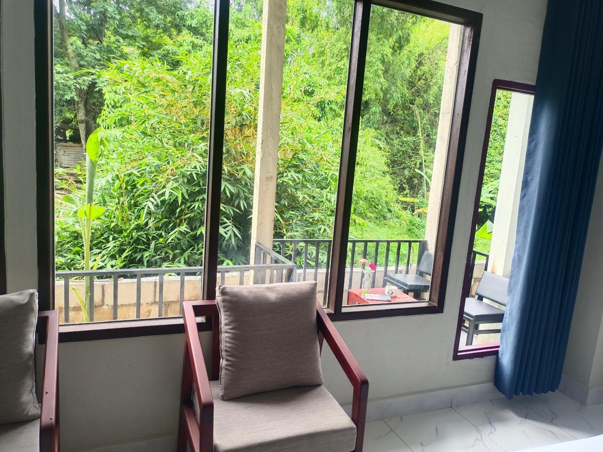 Dokchampa Hotel Vang Vieng Exterior foto